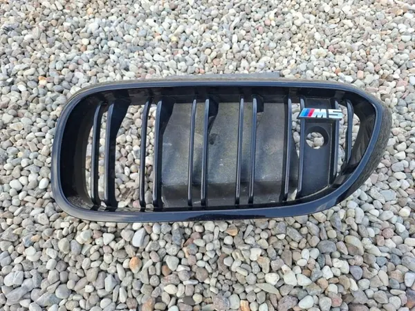 OEM 8063173 Linker grilnier voor BMW M5 F90 G30 image 2