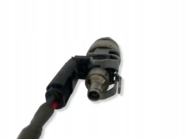 Inyector Volvo OEM 32140008 - Usado image 5