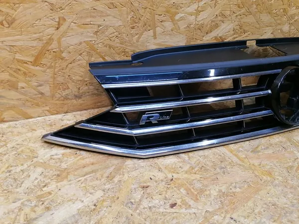 Grill for VW Passat B8 3G R Line Lift 2019-2023 image 2
