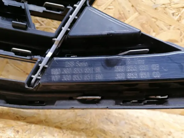 Grill for VW Passat B8 3G R Line Lift 2019-2023 image 5