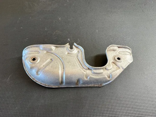 Katalysatorskydd Fiat 500 Abarth 1.4 OEM 55218947 image 2