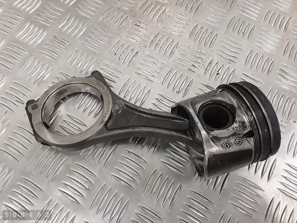 Pistão da Biela Nissan OEM 942390 Usado image 2