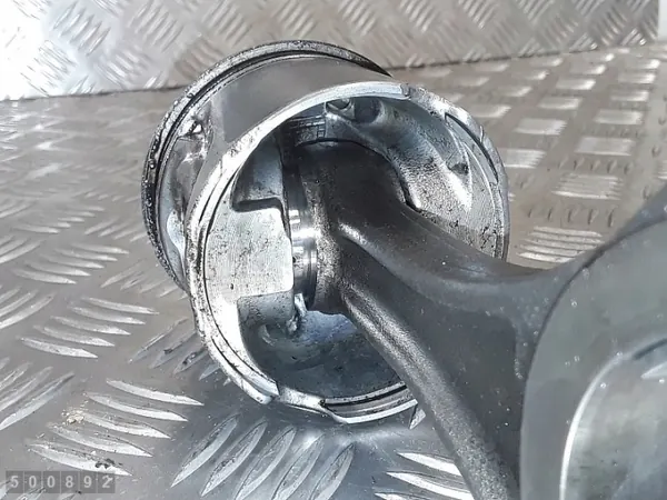 Pistão da Biela Nissan OEM 942390 Usado image 5