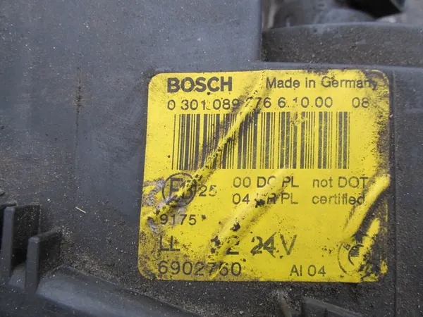 Farol dianteiro direito xenon BMW E46 image 4