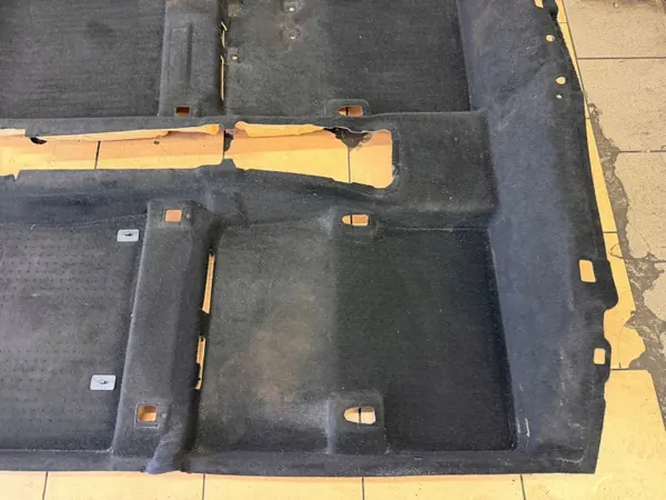 Kia Ceed III Farmari Matto OEM 84260J7340 image 3