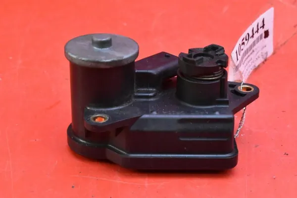 Régulateur de clapet collecteur A6401500394 Mercedes B-Class image 3