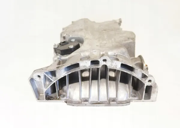 Oljetank VW Skoda Seat 1.2 1.4 TSI image 7