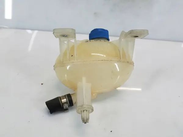 Kühlmittel-Ausdehnungsbehälter Fiat 500L 0.9 TwinAir Turbo image 3