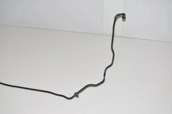 Conduta de combustível BMW i3 OEM 16137303960 - Peça usada image 3