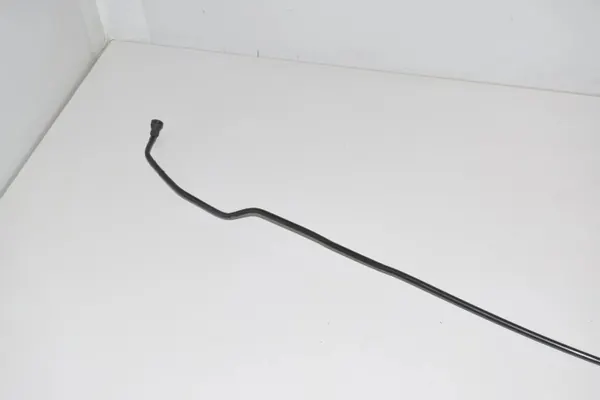 Conduta de combustível BMW i3 OEM 16137303960 - Peça usada image 4