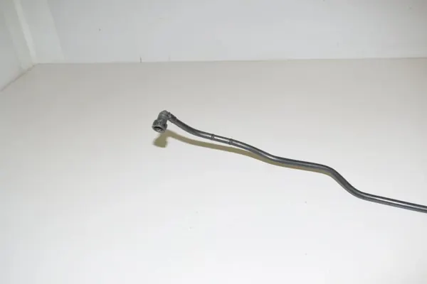 Conduta de combustível BMW i3 OEM 16137303960 - Peça usada image 6