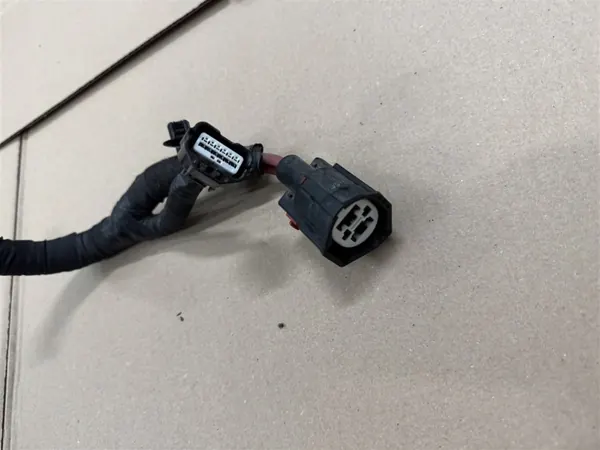 OEM 14-25R Servopumpfäste Renault Trafic image 3