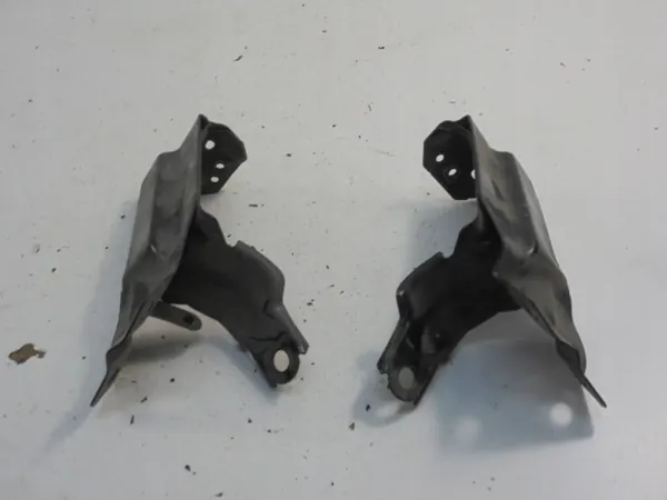 Support Radiateur Volvo S60 OEM 31261931 - Occasion image 4