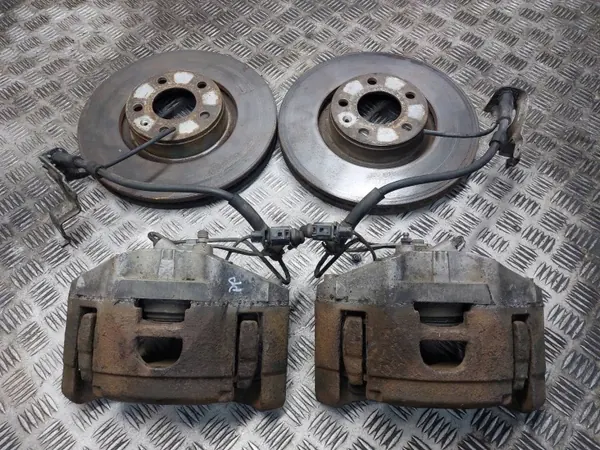 Bromsskivor + Belägg + Bromsok Fram OEM Audi A8 D3 3.0 TDI image 2