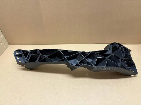 Support de Phare Audi Q2 81A Avant Droit 81A805608C image 5