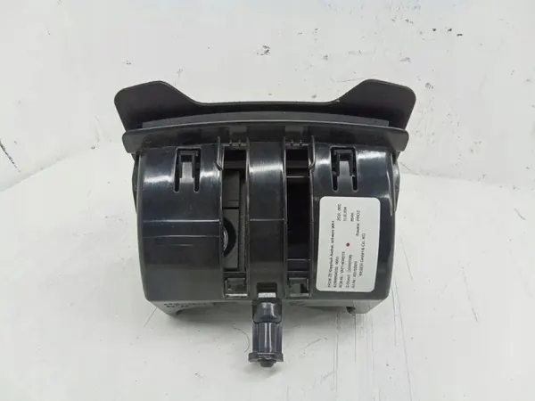 Mercedes-Benz E W238 2018 Aschenbecher hinten OEM A2386804202 image 4
