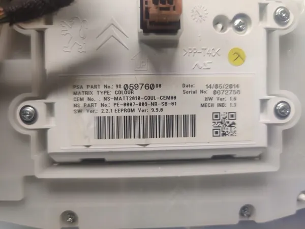 Peugeot 2008 Mittaristo OEM 9805969680 - Käytetty image 8