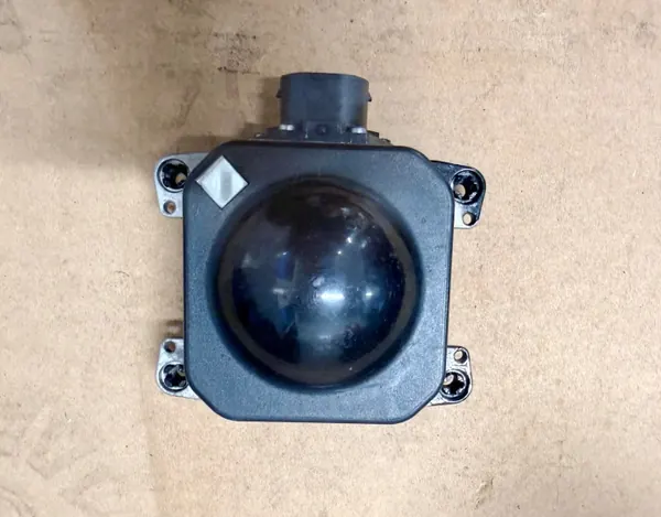 Audi ACC-radarsensor OEM 4G0907541A Vänster Sida image 2
