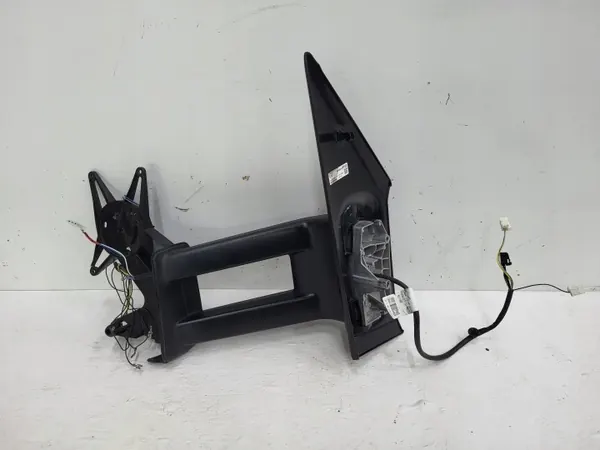 Mercedes Sprinter peilin jalusta OEM A9108108102 image 4