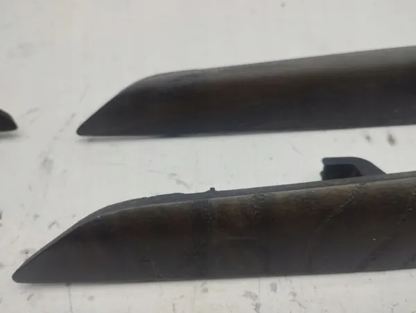 Saias laterais Maserati Ghibli 2014 OEM 18325 image 3