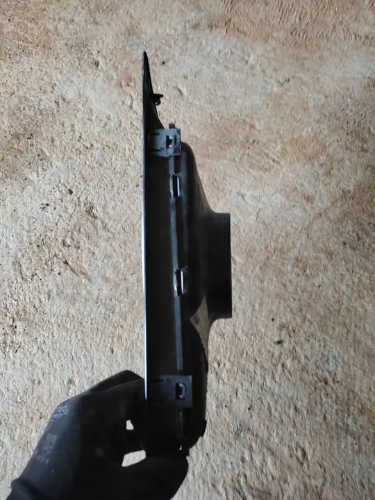 Admission d'air Land Rover Range Rover Sport L320 OEM 22090900 image 5