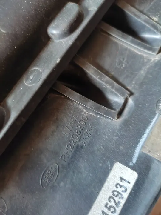 Admission d'air Land Rover Range Rover Sport L320 OEM 22090900 image 9