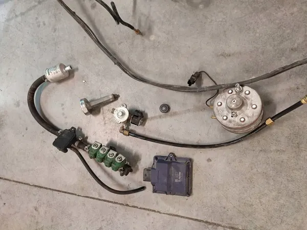 Kit LPG complet OEM RIO3664 - Réservoir, injecteurs, ECU image 4