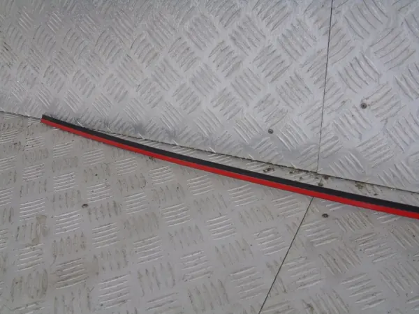 BMW G11 G12 Couvre-haut pare-brise OEM 7357235 image 3