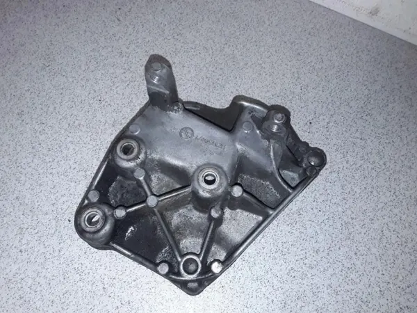 Suporte compressor ar condicionado BMW OEM 64557794614 image 2
