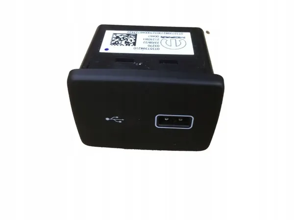 USB-poort OEM 07357398210 voor Fiat Ducato III 3 Lift image 2
