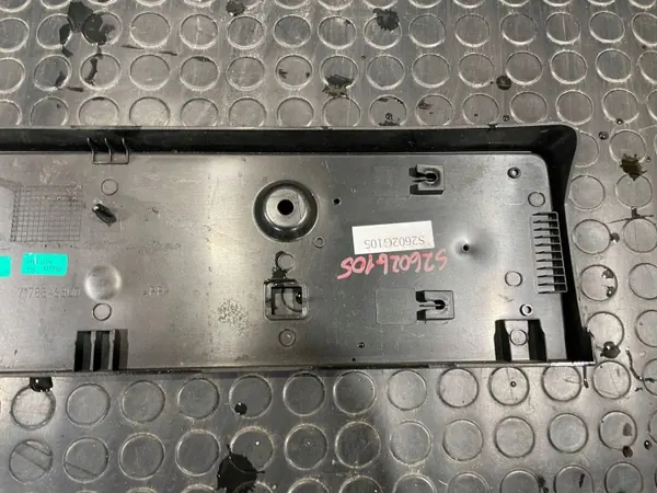 Suzuki Vitara III Voorbumperlijst OEM 71783-63U0 image 6