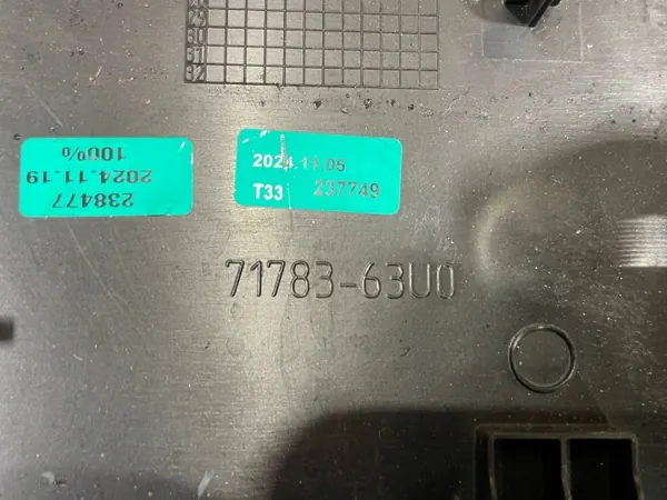 Suzuki Vitara III Voorbumperlijst OEM 71783-63U0 image 8