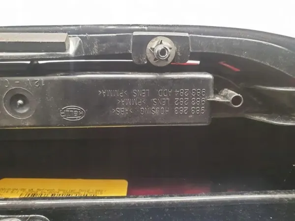 Spoiler de portón Jeep Grand Cherokee OEM 1VN50TRMAD image 9