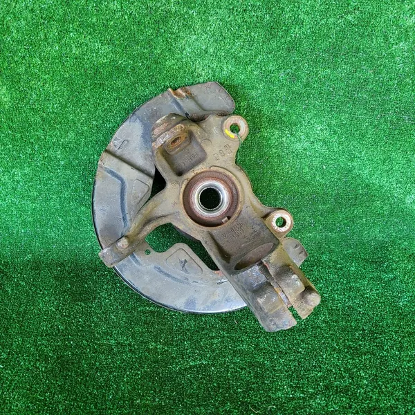 Volvo S60 V60 V70 2014-2016 Mozzo Anteriore Destro OEM image 2