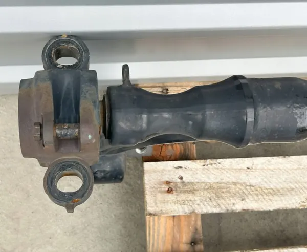 DAF CF Euro 6 ohjaamon kallistusvipu OEM 1902452 image 3