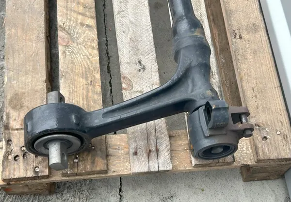 DAF CF Euro 6 ohjaamon kallistusvipu OEM 1902452 image 6