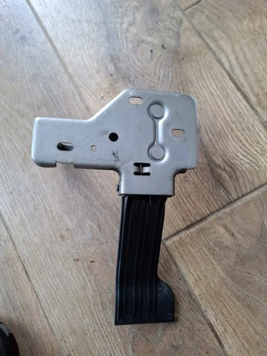 Verrou de capot OEM 7E0823480 - Volkswagen OE image 2