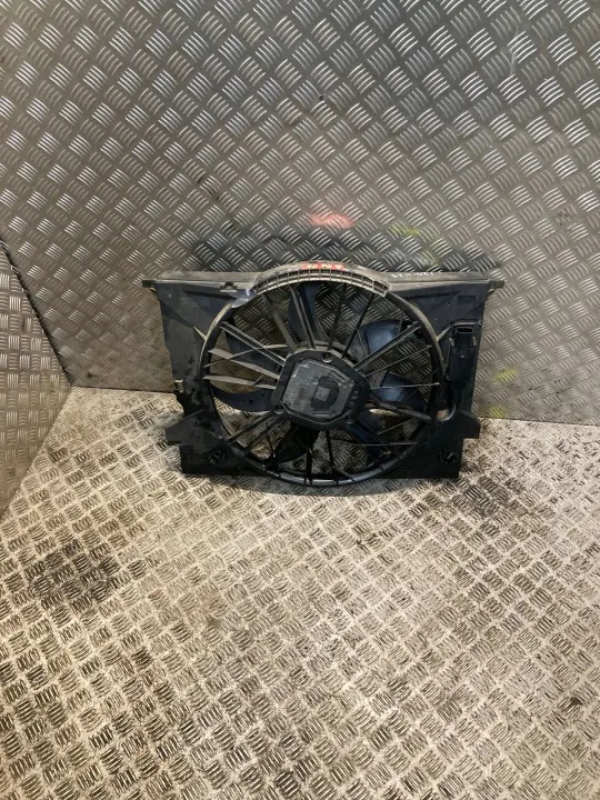 Mercedes-Benz A/C Kühlerlüfter OEM 2115001693 image 2