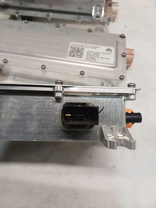 Fiat Panda Jännitemuunnin OEM 986367158000 image 5