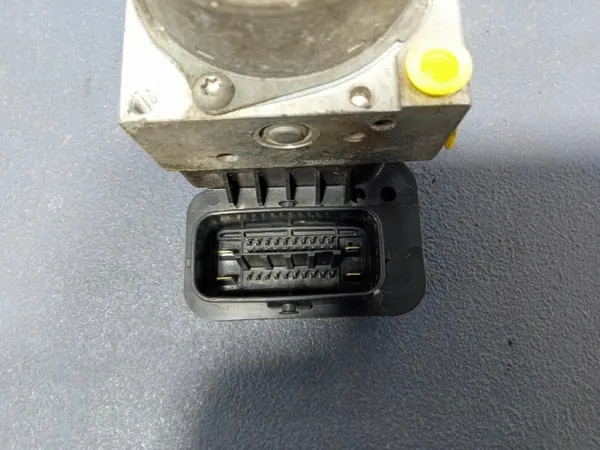 Pompe ABS Toyota OEM 44510-12390 pour Corolla X E15 image 5