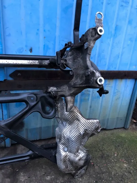 Estrutura Auxiliar Dianteira Audi Q5 SQ5 2015 OEM 8R0399315J image 6