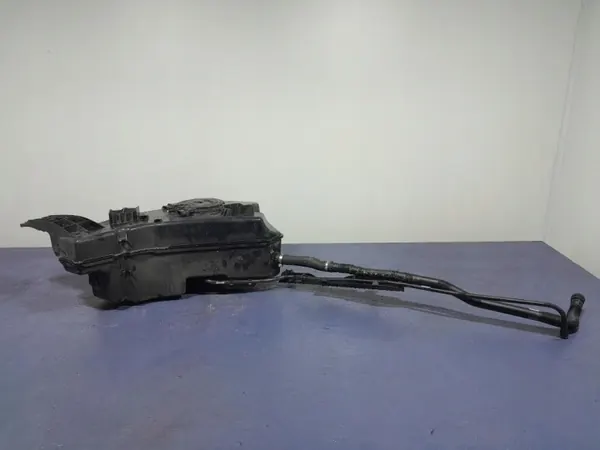 Réservoir AdBlue BMW OEM 7440009 pour X5 G05 3.0D image 3