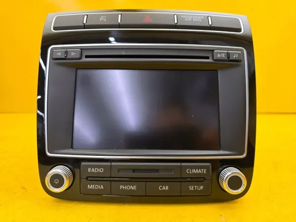 Radio VW Touareg II OEM 7P6035190C - Occasion image 2