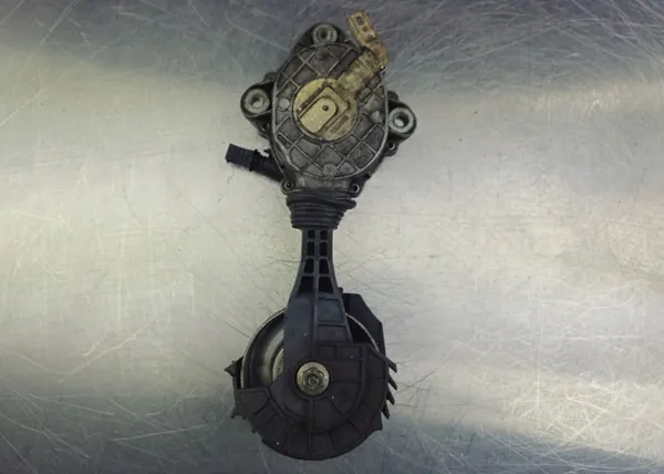 MINI 1.6 B VTI Dynamoriemspanner OEM V757101380 image 2
