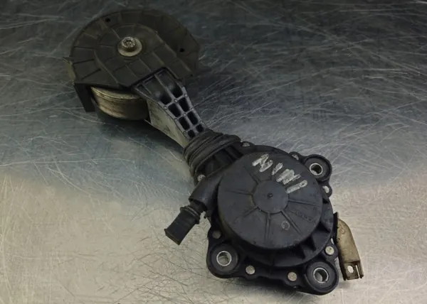 MINI 1.6 B VTI Dynamoriemspanner OEM V757101380 image 4