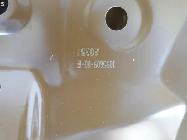 Support Phare Tesla Model 3 OEM 1095609-00-E Arrière Droit image 6