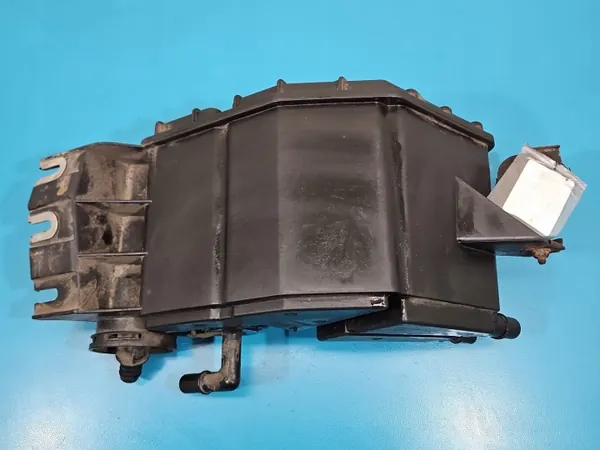 Filtre à charbon OEM 06700369280 pour Maserati Quattroporte VI image 8