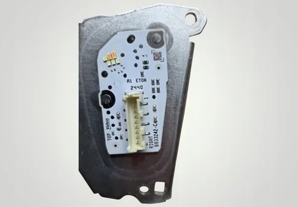 Module Convertisseur Tension OEM B833242-C VW Golf 8 image 5