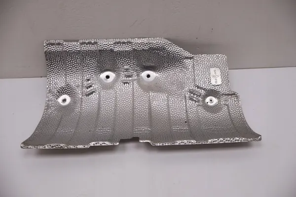 OEM 1206091052 Värmesköld Lexus RX IV 450H image 4