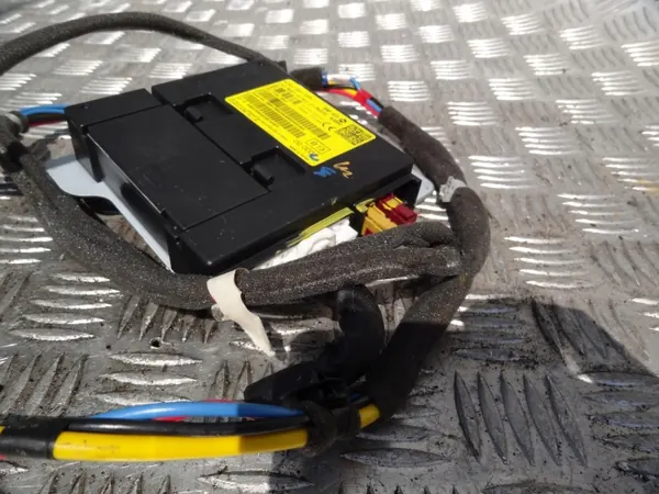 Módulo eCall OEM 96510-K4000 para Hyundai Kona image 3